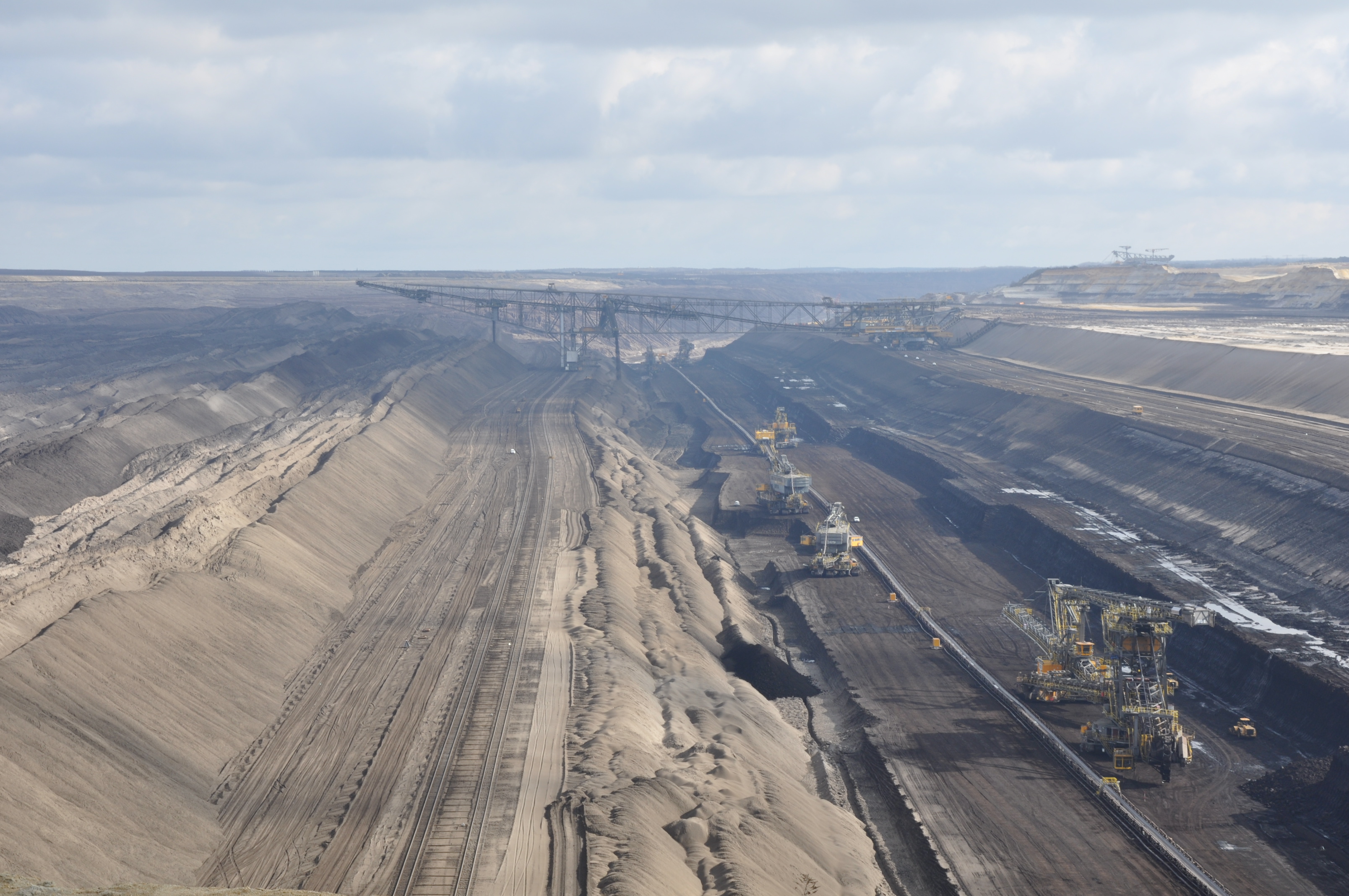 “Time is running out” Struggle over future of brown coal in Germany