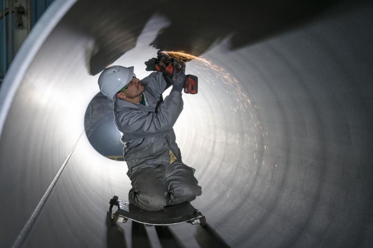Inspection of internal pipe surfaces - Photo by Nord Stream 2