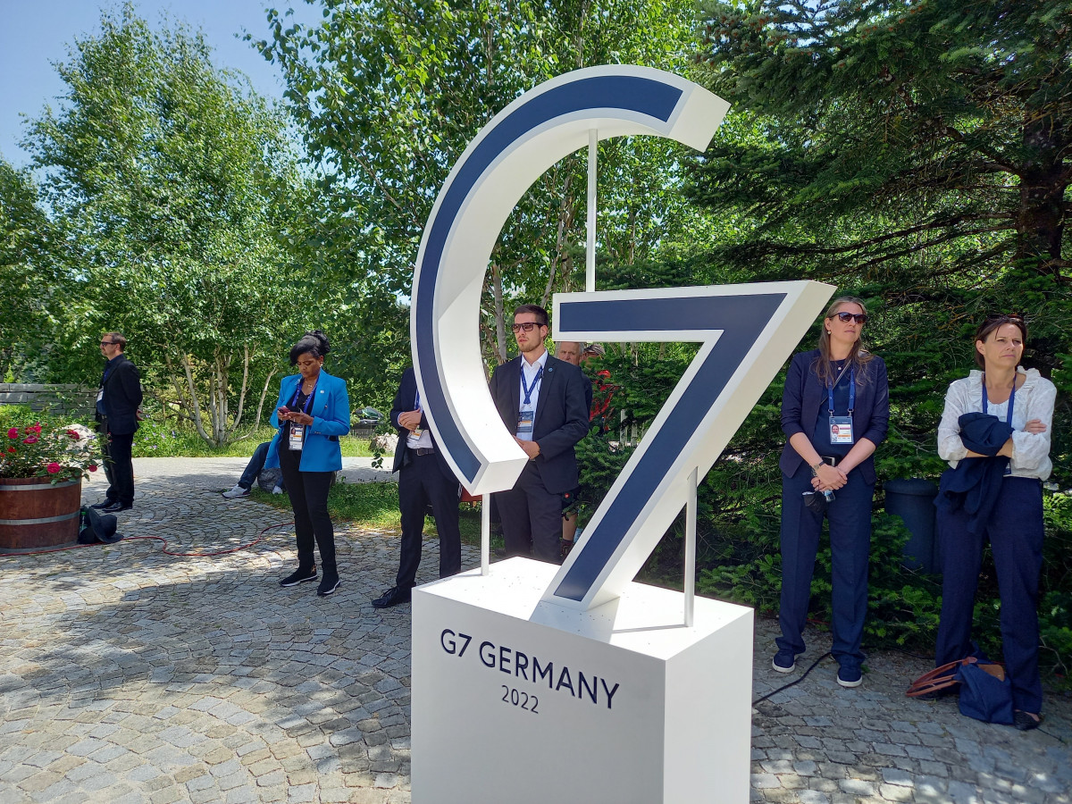 The German G7 presidency logo at Schloss Elmau. Photo: CLEW/Wettengel. 