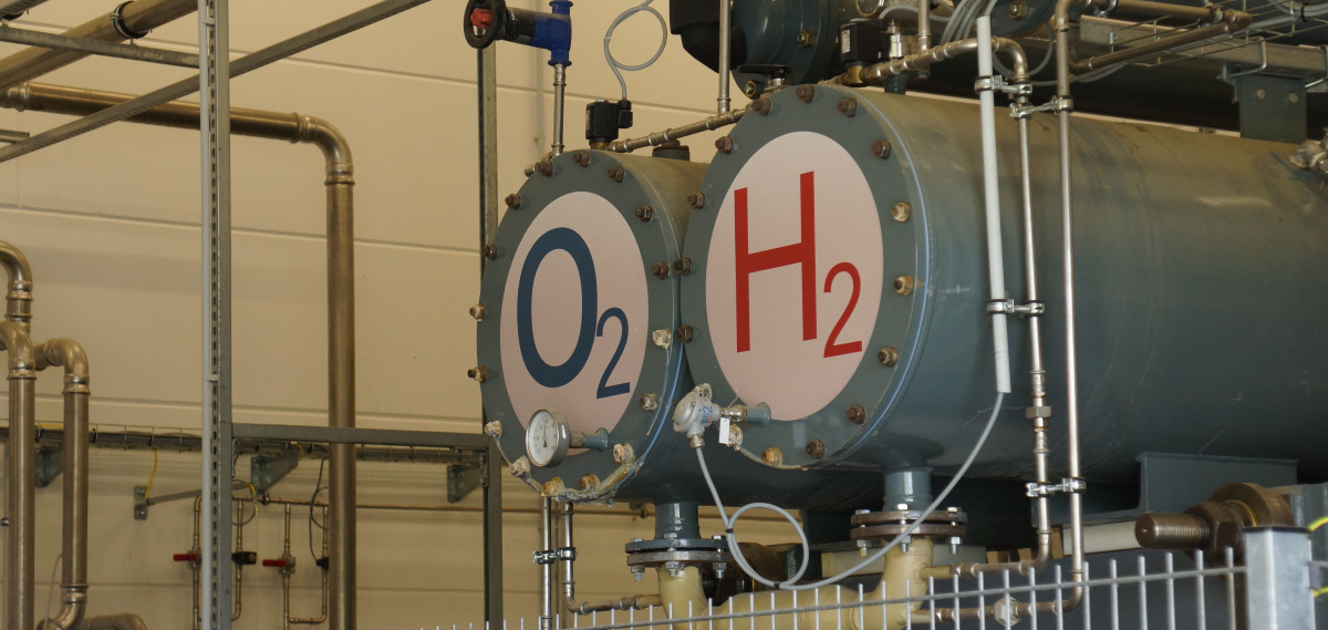 Photo shows oxygen and hydrogen tanks of power-to-gas facility in Germany. Photo: CLEW/Wettengel.