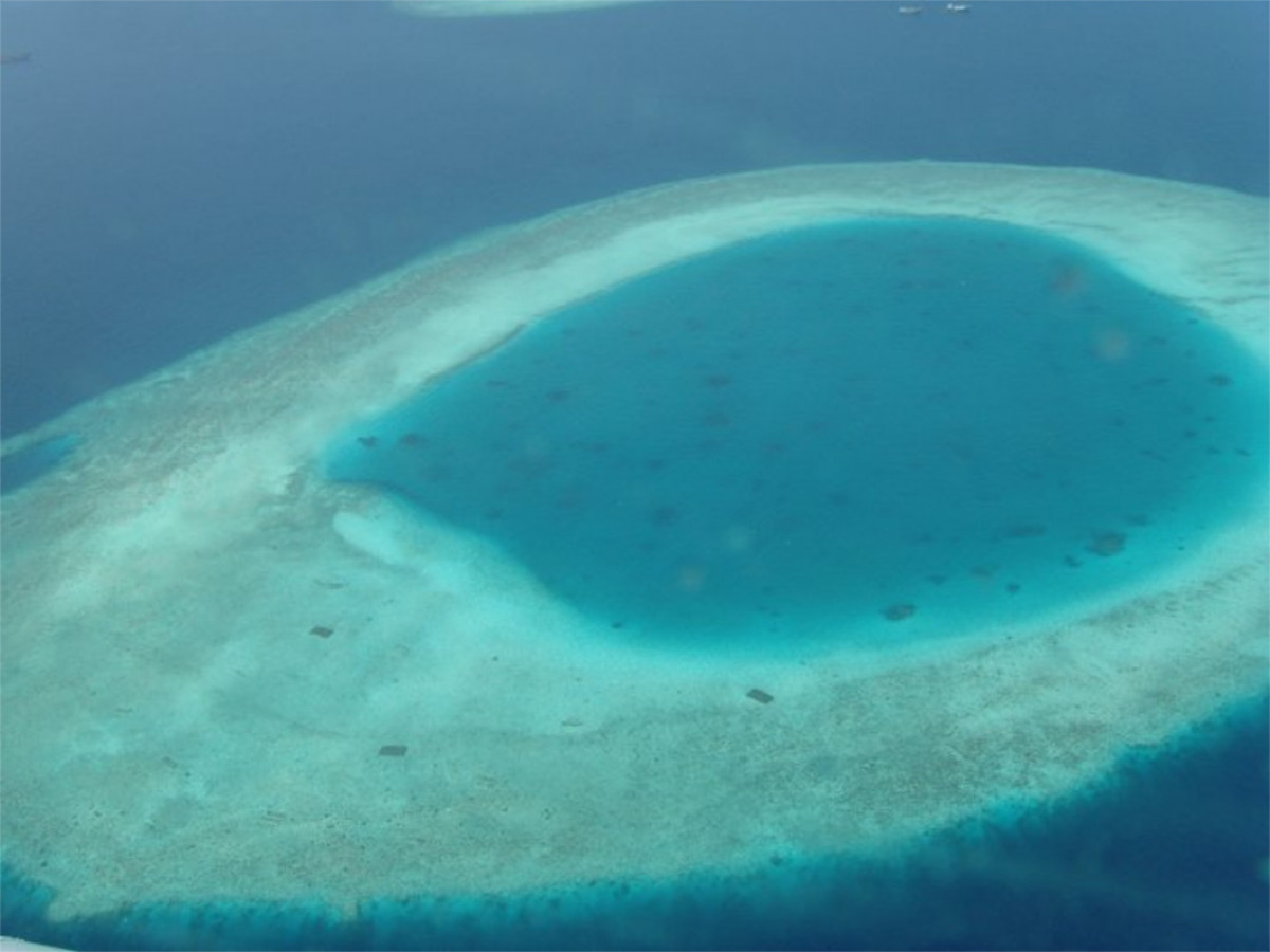 Photo shows an island on the Maldives. Photo: CLEW/Wettengel.