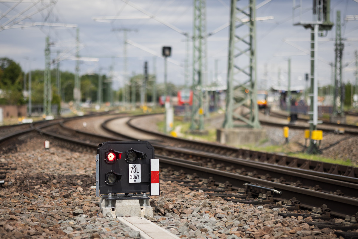 Photo shows train tracks in Germany. Source: European Union. 