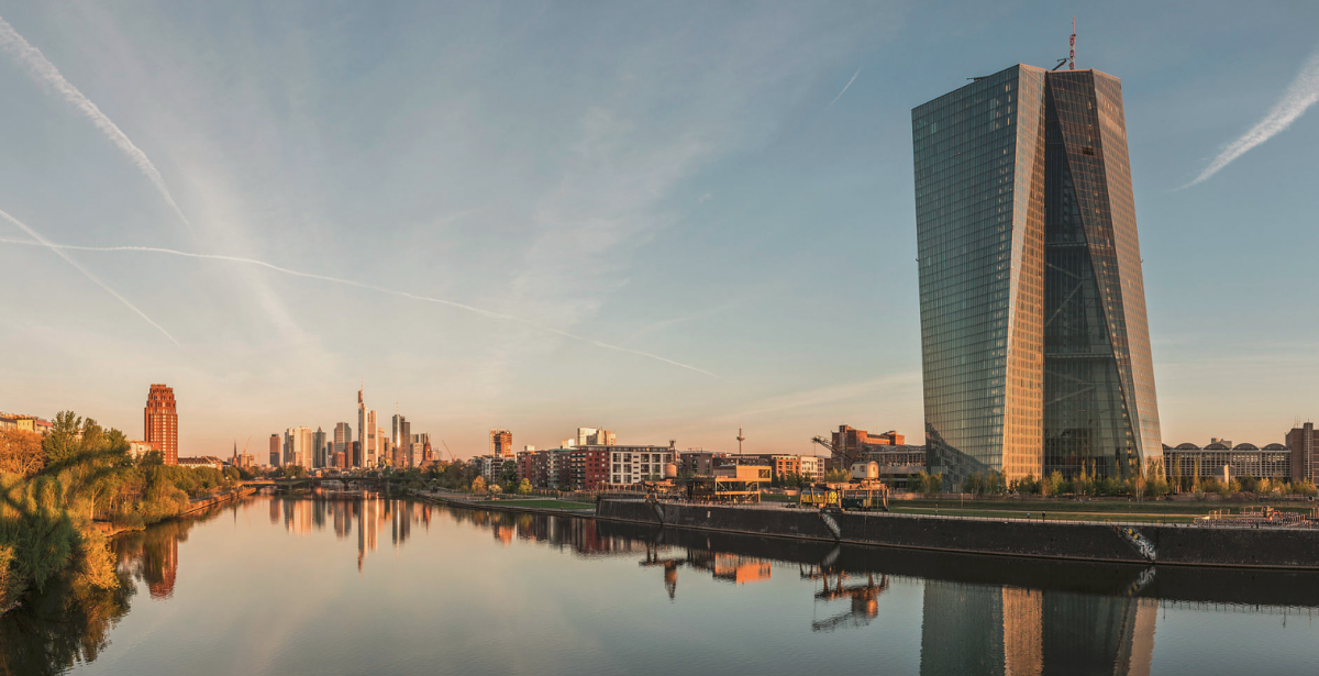 The European Central Bank in front of bank towers in Germany's financial centre, Frankfurt am Main. Photo: ECB