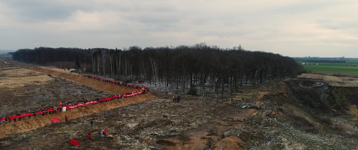 Activists protesting the expansion of the Hambach lignite mine to protect the nearby forest. Photo: hambacherforst.org 