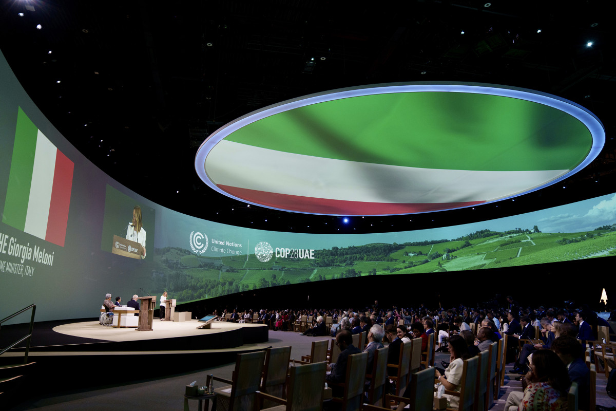 Italy's prime minister Giorgia Meloni delivers a speech at the UN climate change conference COP28 in Dubai. Photo: Italian government. 