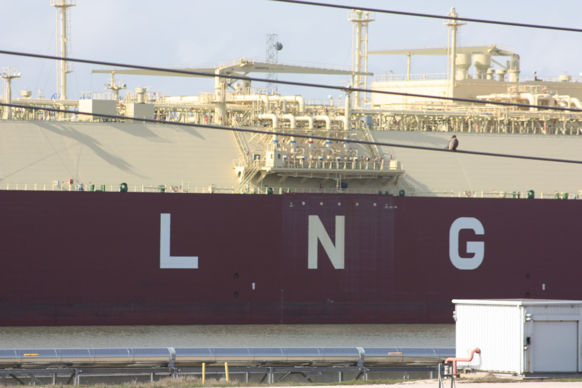 Photo shows LNG ship. Photo: CLEW/Wettengel