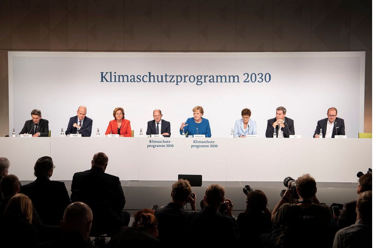 Germany's government parties present the Climate Action Programme 2030 in Berlin. Photo: Bundesregierung / Bergmann