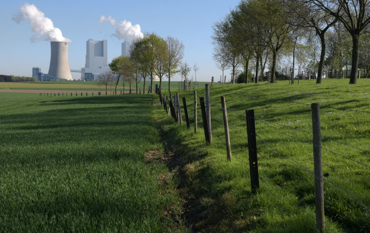 Lignite plant Neurath by RWE, Germany's single largest source of CO2 emissions. Photo: Andre Laaks, RWE