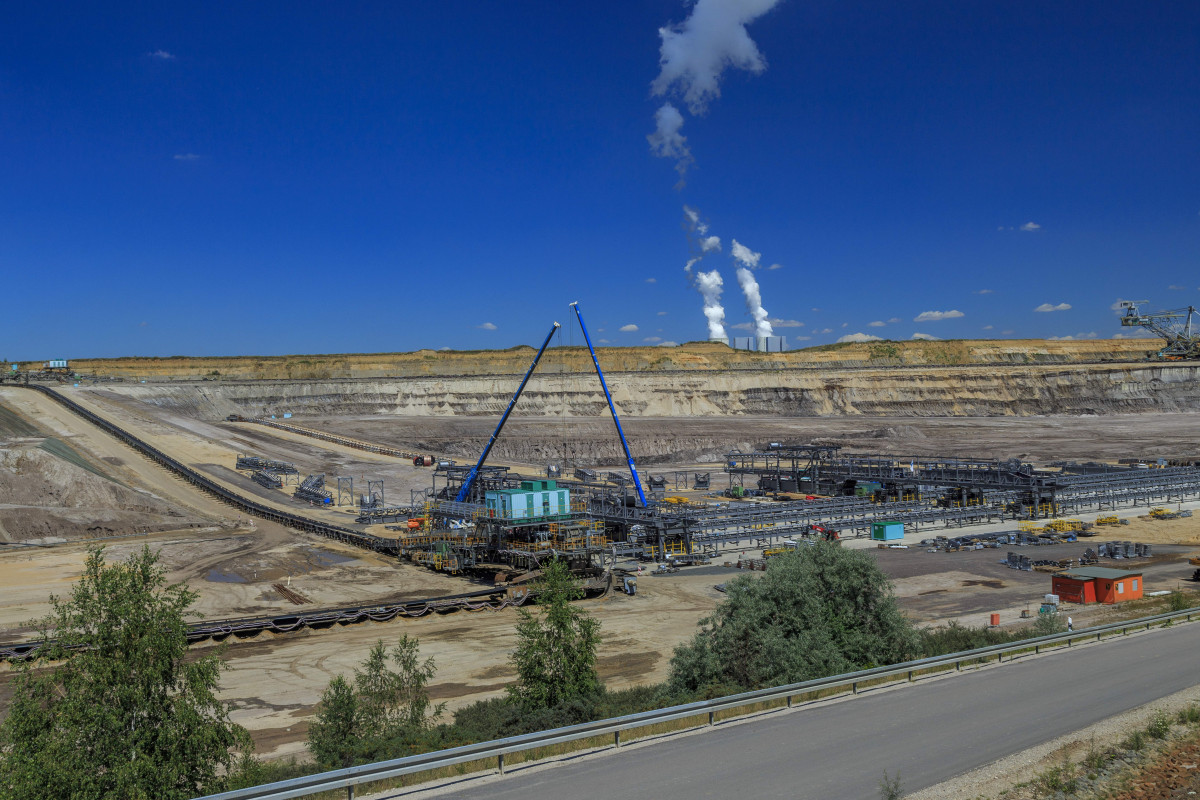 Photo shows Open pit lignite mine Vereinigtes Schleenhain in Saxony, Germany. Photo: MIBRAG / Rainer Weisflog.