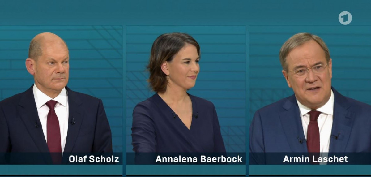 The three candidates during a TV debate. Screenshot by CLEW