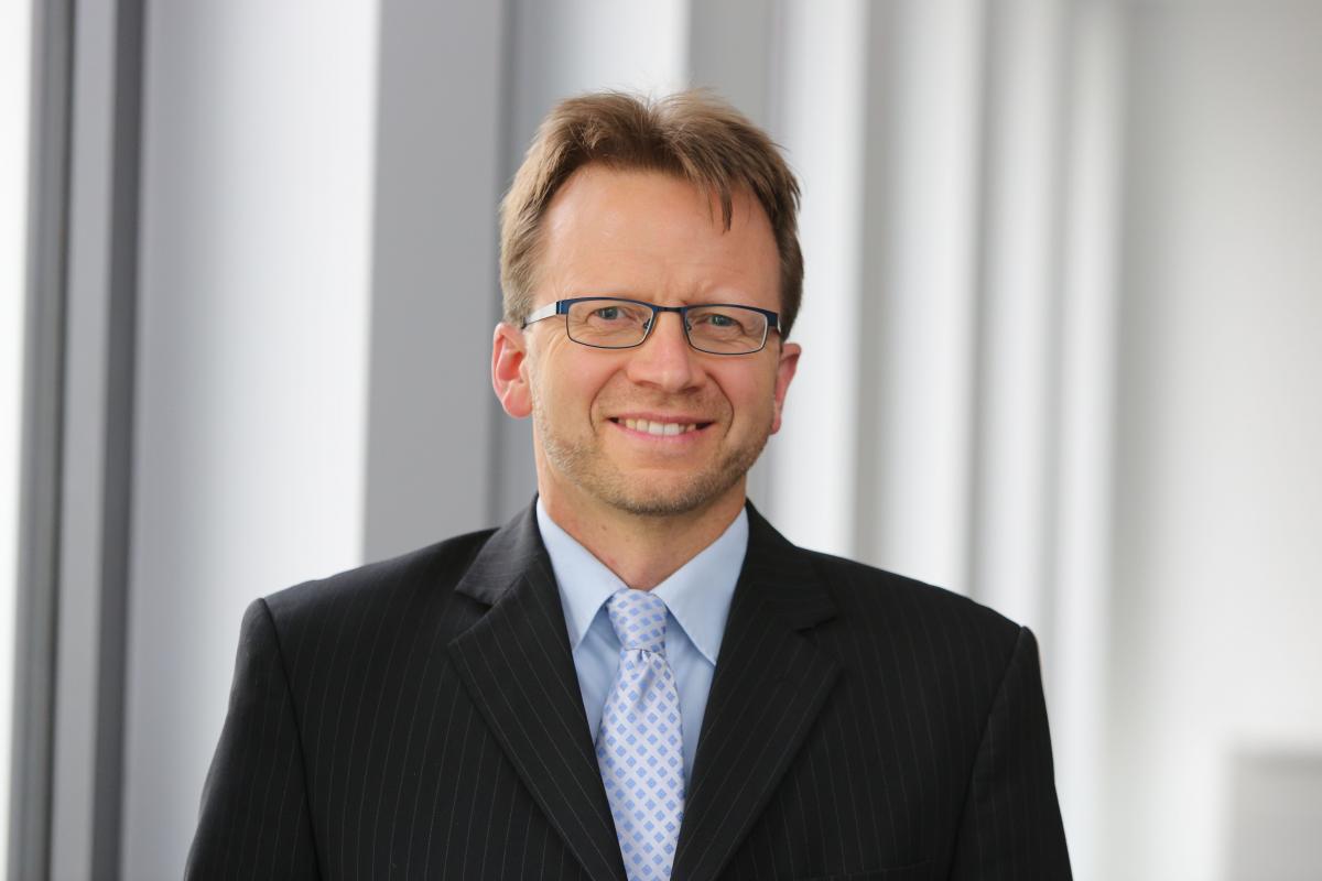 Harald Uphoff, Deputy Director of German Renewable Energy Federation (BEE)