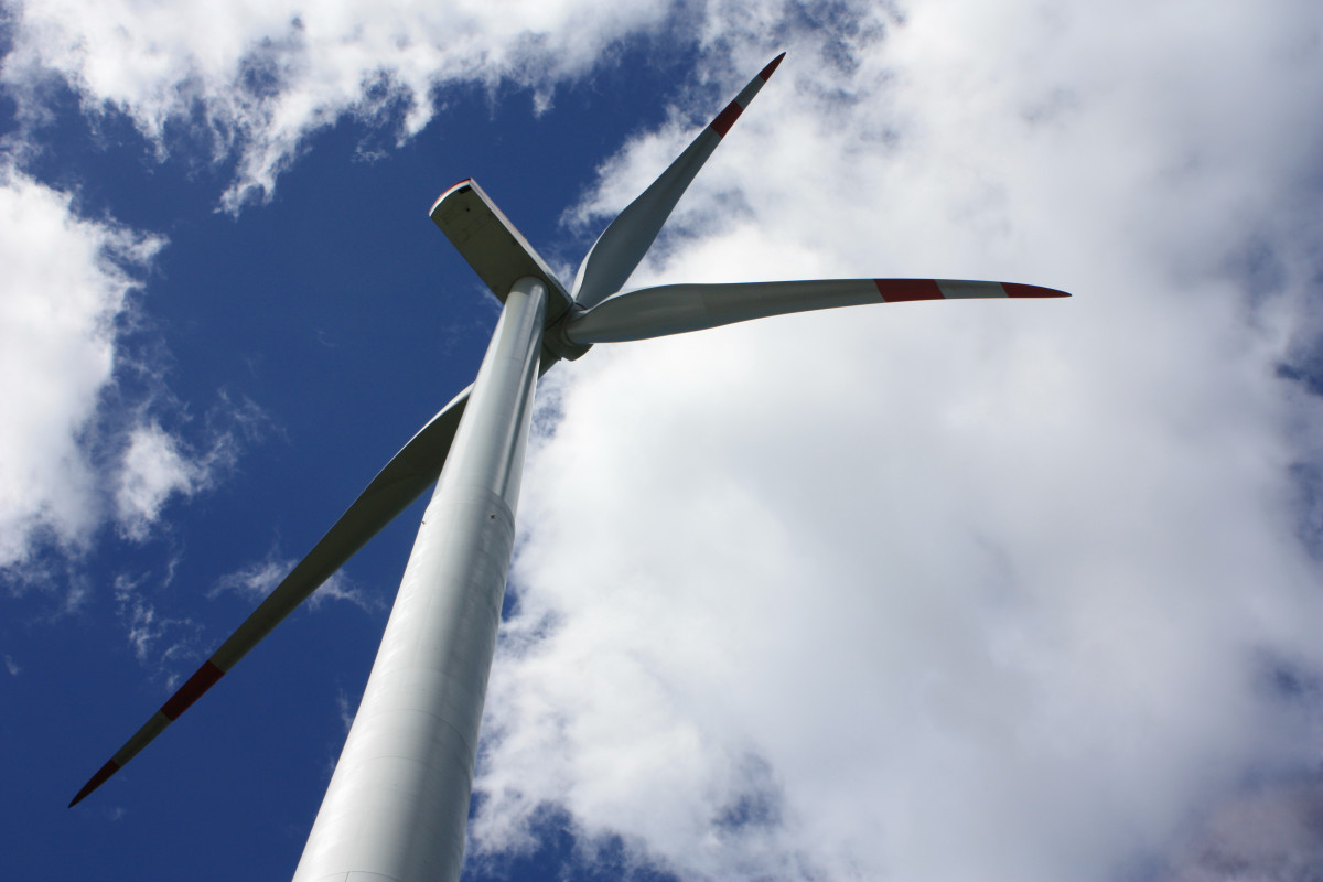 Photo of wind turbine. CLEW/Wehrmann.