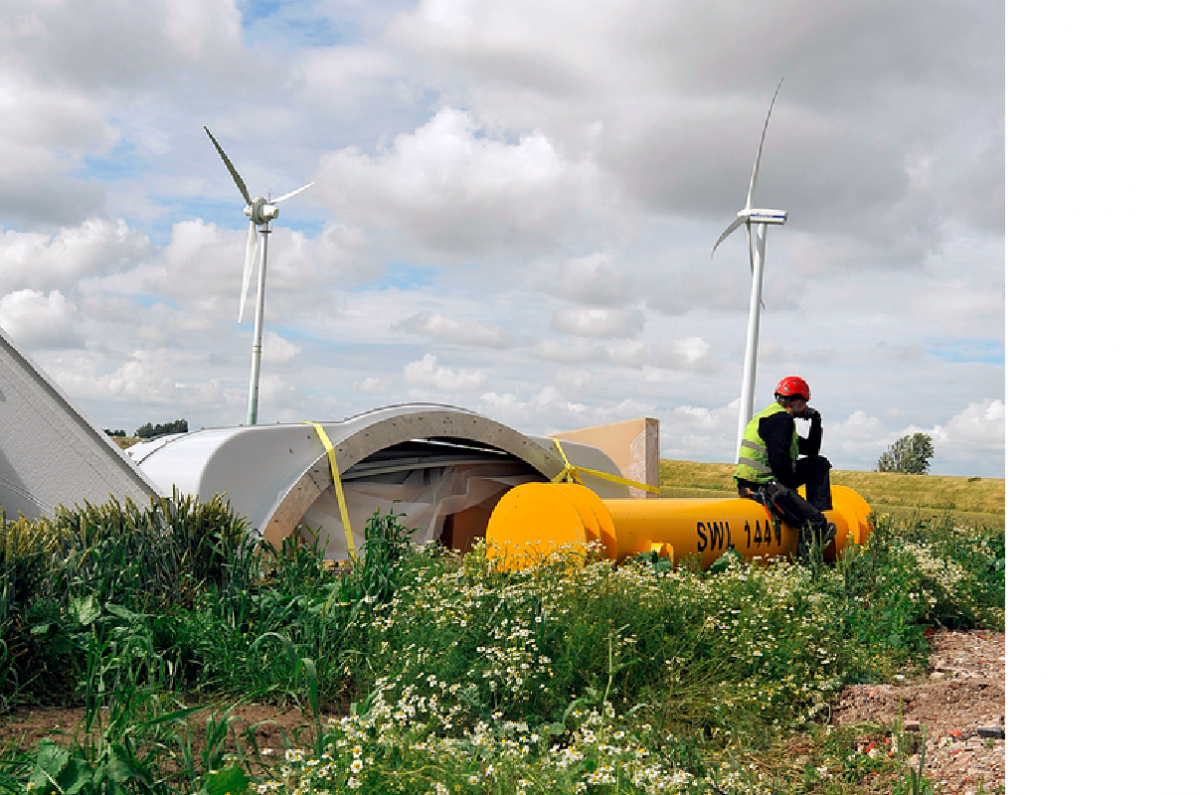 Wait and see: construction of about 2,000 new wind turbines in Germany is on hold due to bureaucratic hurdles. Photo: BWE / Tim Riediger