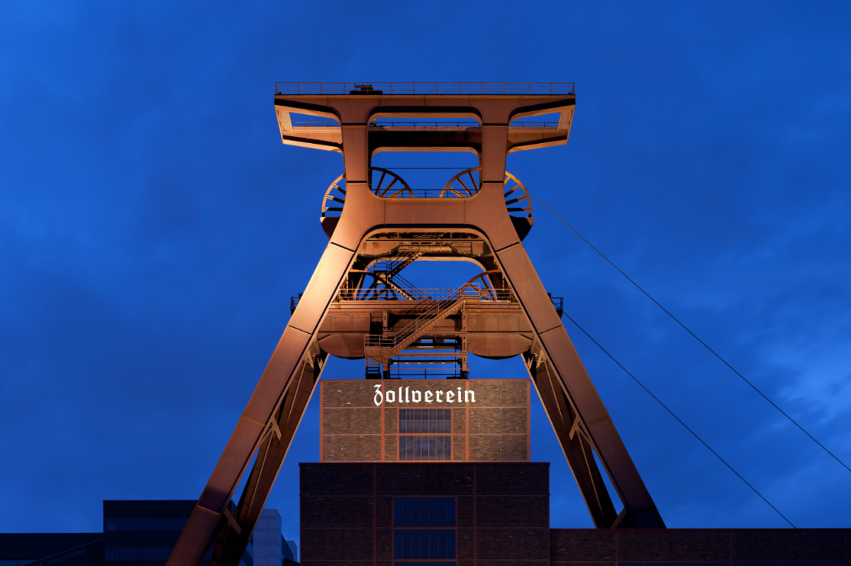 The Zeche Zollverein coal mine, a symbol of NRW's heavy industry heyday - Source/ Thomas Wolf, www.foto-tw.de