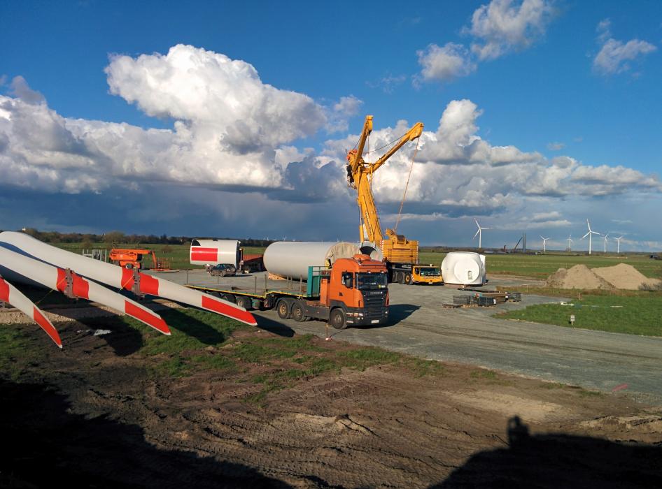 Wind park under construction in Schleswig-Holstein. Source - CLEW 2017.