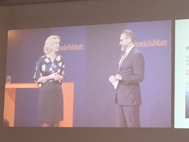 Equinor manager Irene Rummelhoff talks to moderator Marc-Oliver Bettzüge at Handelsblatt conference. Photo: Sven Egenter