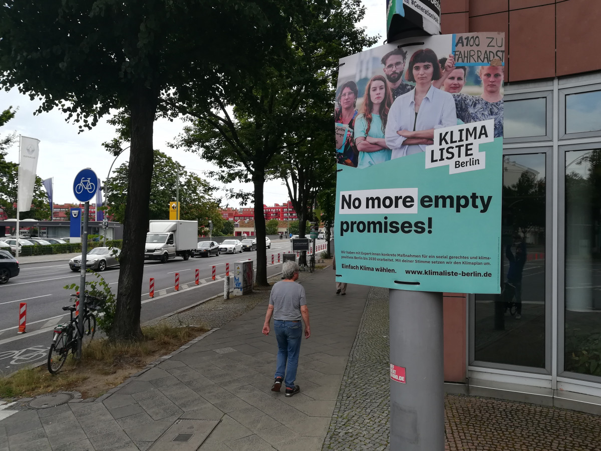 Klimaliste campaign poster in Berlin. Photo: Julian Wettengel/Clean Energy Wire. 