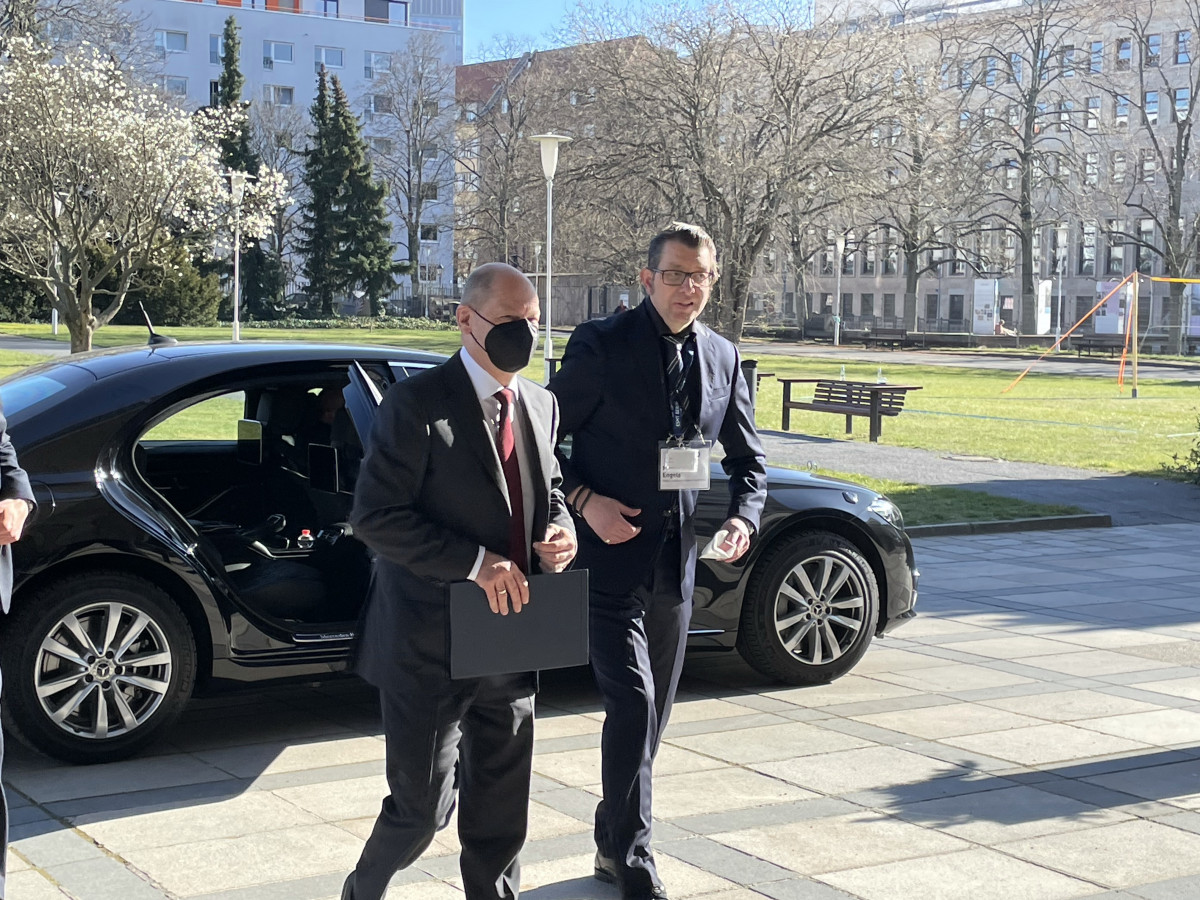 German chancellor Olaf Scholz arrives at Global Solutions Summit 2022 in Berlin. Photo: CLEW/Gordon. 