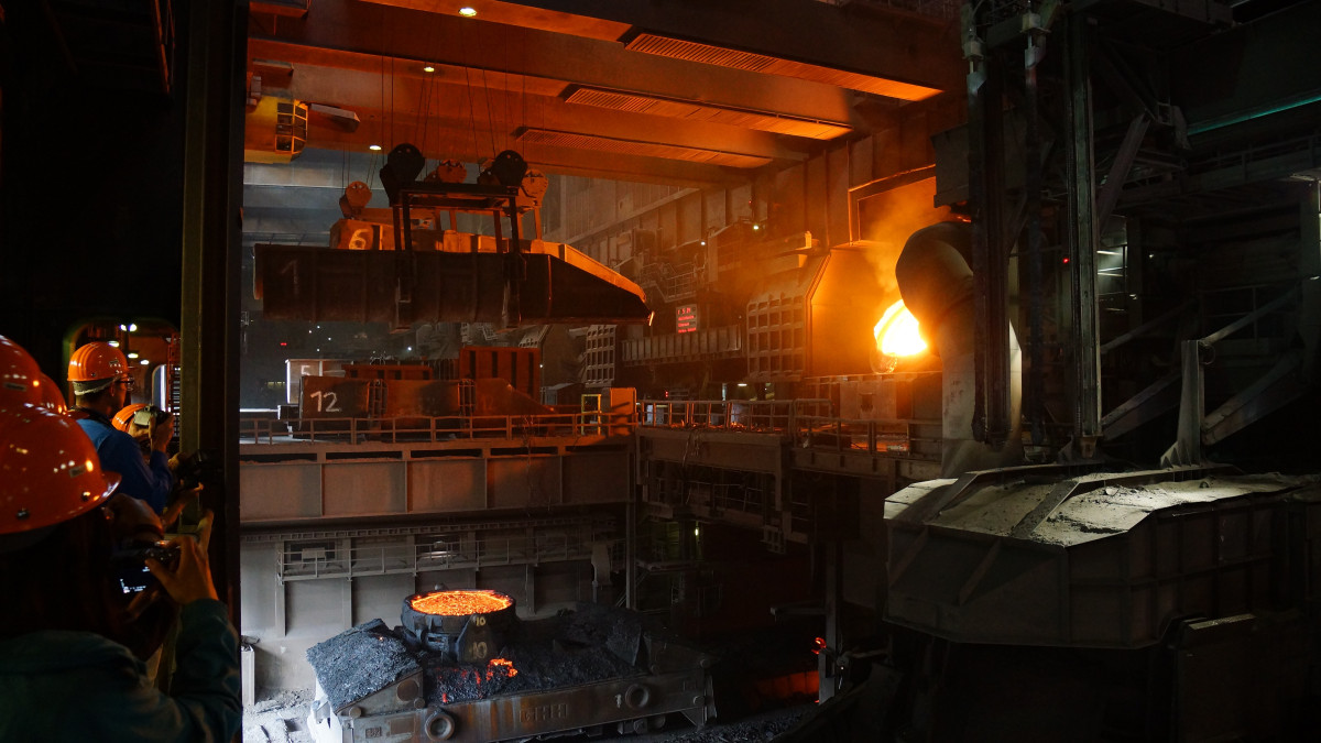 Steelmaking is a heavy emitter of CO2 with large investment needs to become climate-neutral. Image by thyssenkrupp.
