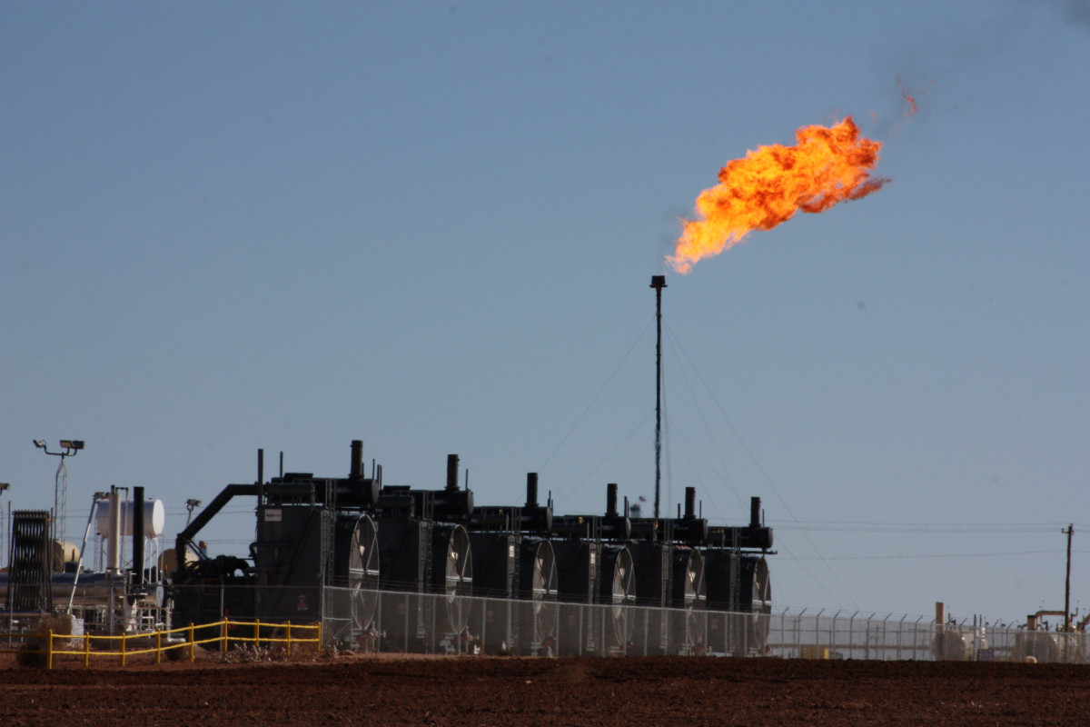 Gas flare near Big Spring, Texas. Photo: CLEW/Wettengel 2020. 