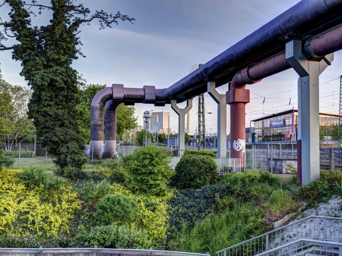 Pipelines transporting district heating in Mannheim.