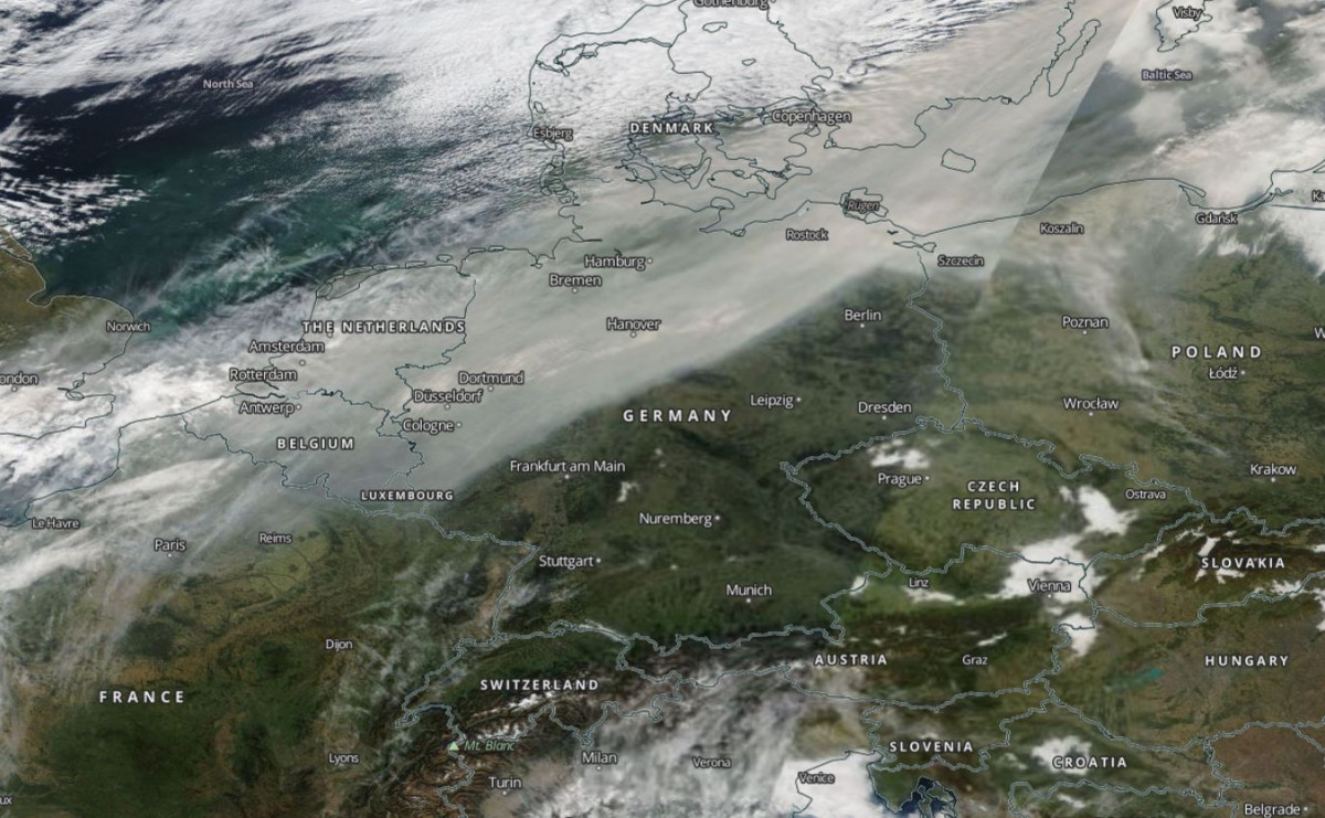 Source: NASA World View Source: NASA World View