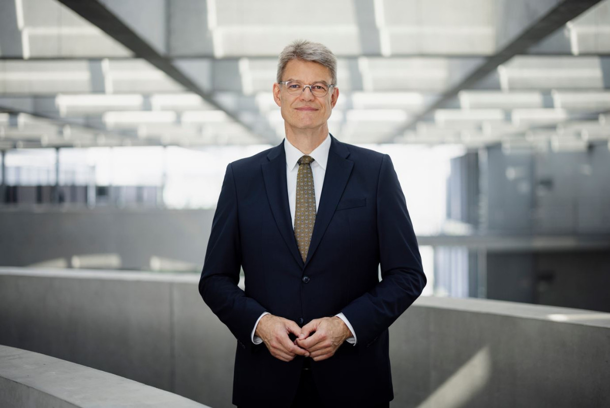 Patrick Schnieder. Photo by Tobias Koch