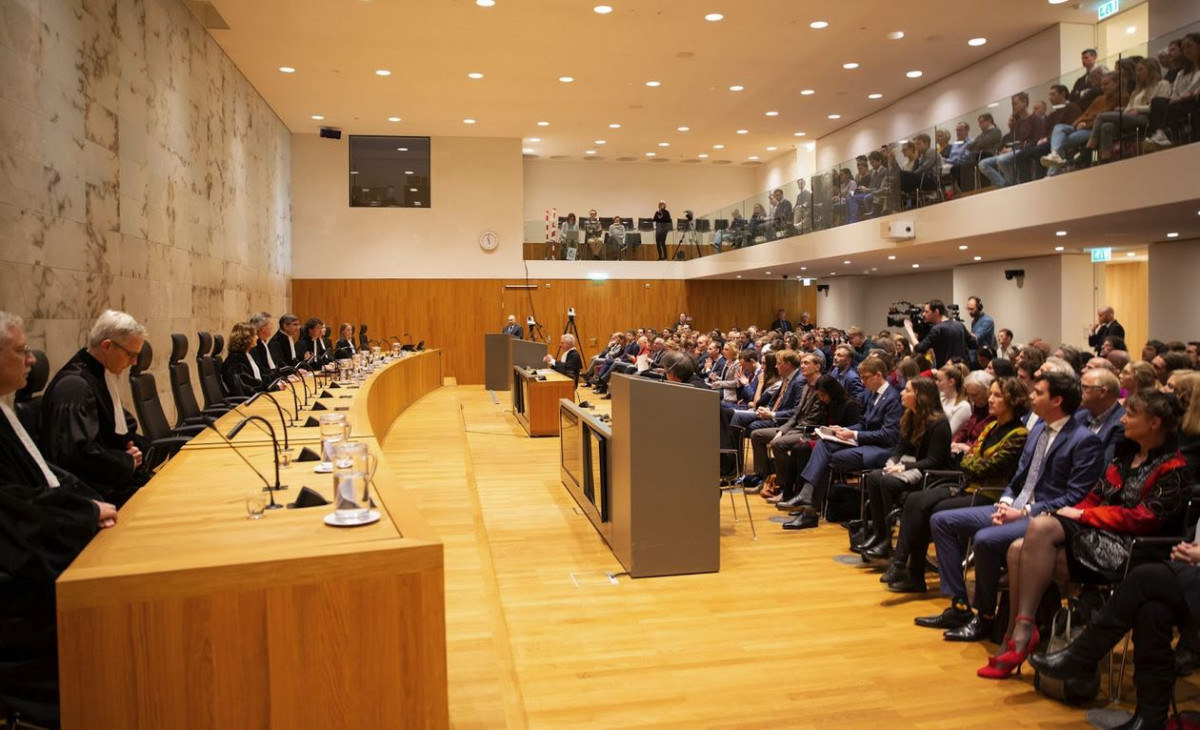 A Dutch court hears the landmark Urgenda climate case. Image credit: Chantal Bekker / Urgenda 