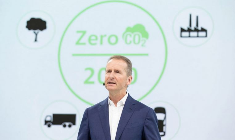 VW CEO Herbert Diess presents the company's zero-carbon strategy. Photo VW